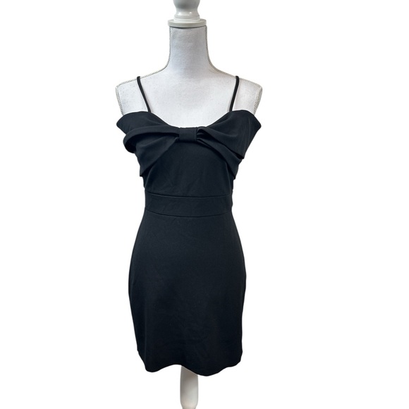 Alexa B Dresses & Skirts - Alexa B Women’s Classic Black Spaghetti Strap Front Bow Mini Dress Size 4